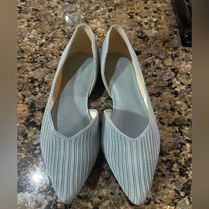 Vivaia Size 10 Light Teal pointed toe flats (Melia)